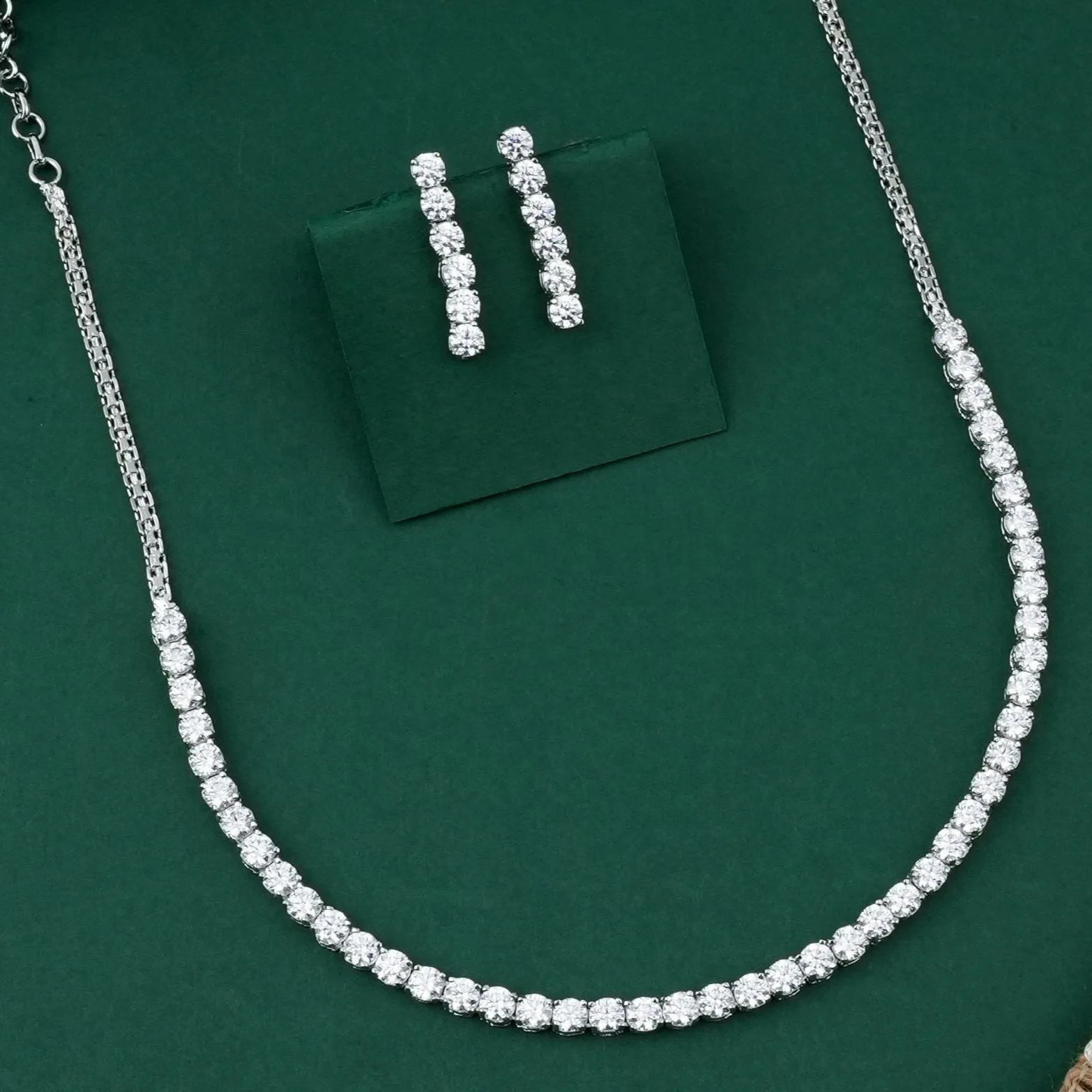 Pearlfect Sleek American Diamond Necklace Set