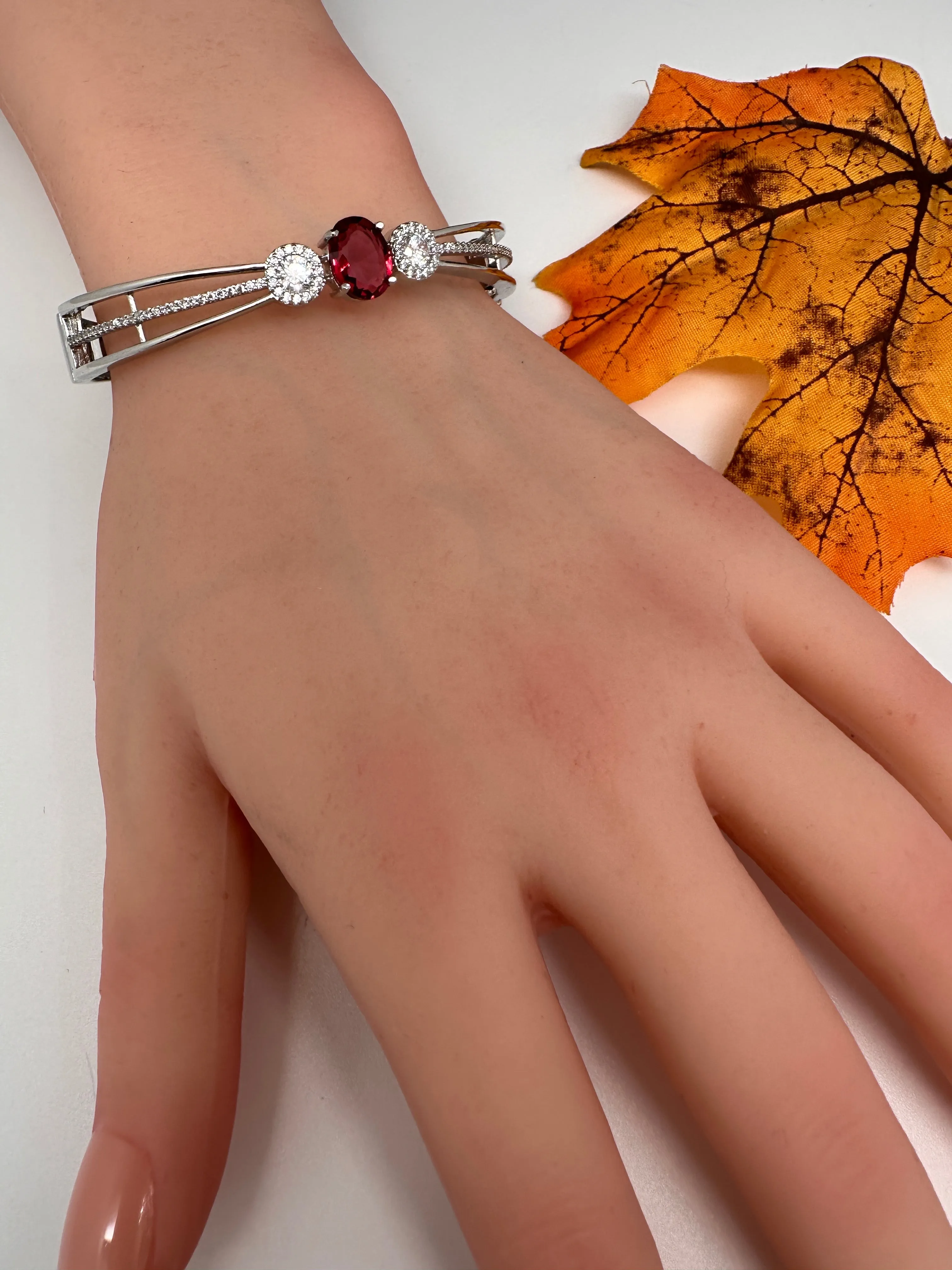 Silver Sleek Color Stone Openable Bracelet
