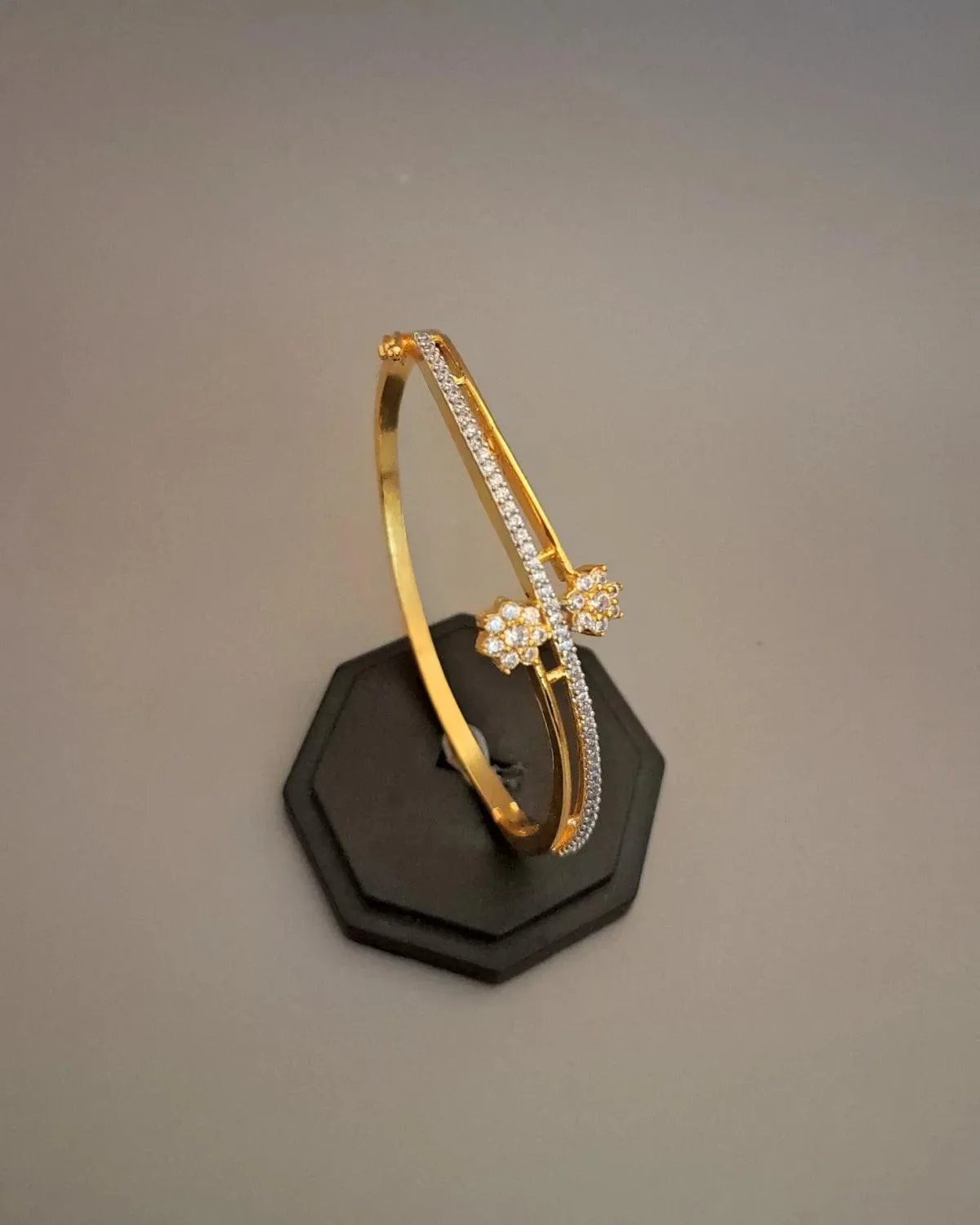 Zevarly Anjali Sleek AD Ganga Jamuna Adjustable Bracelet